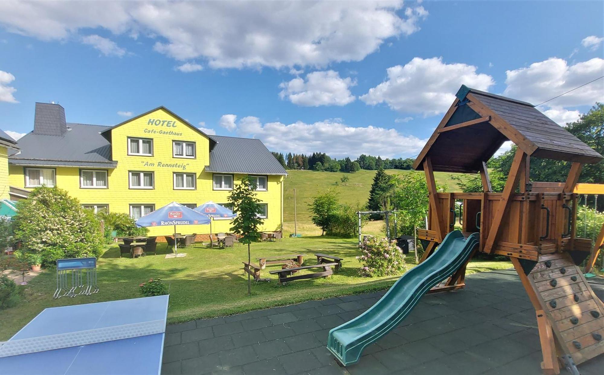 Marschalls Hotel Am Rennsteig Neuhaus am Rennweg Exterior foto